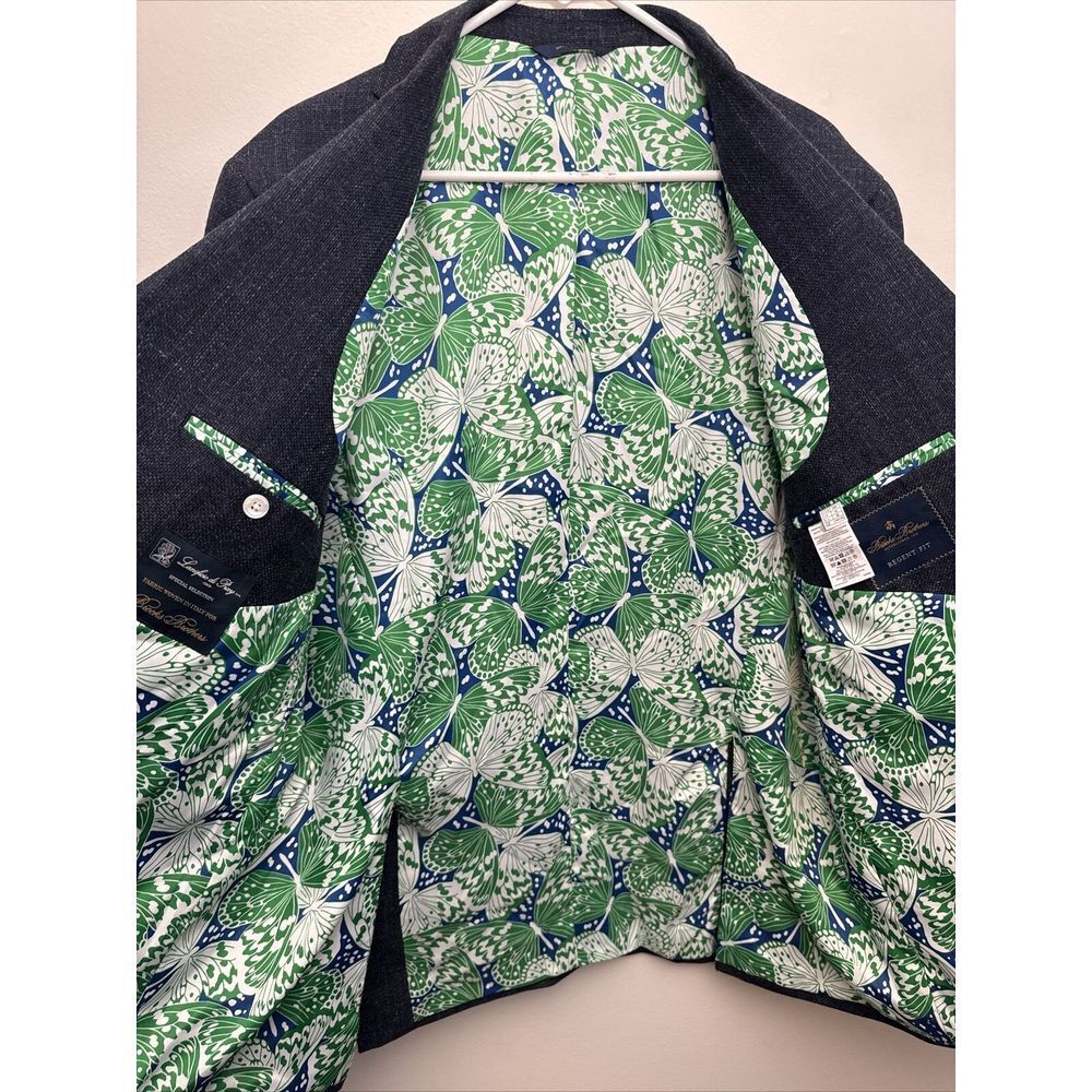 Brooks Brothers Navy Blazer with Butterfly Print Lining 🦋 - Picture 7 of 8